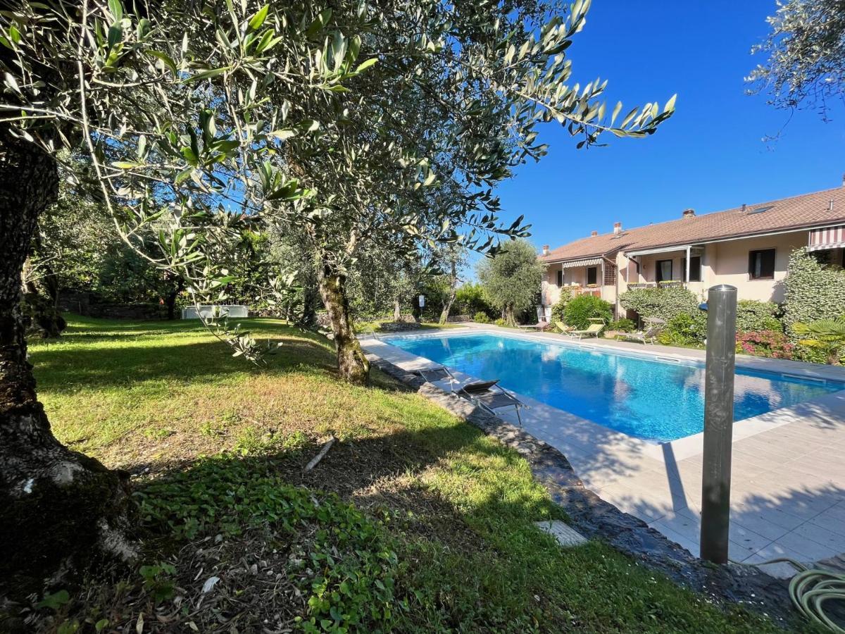 Appartement Residenza Riviera Degli Olivi à Torri Del Benaco Extérieur photo
