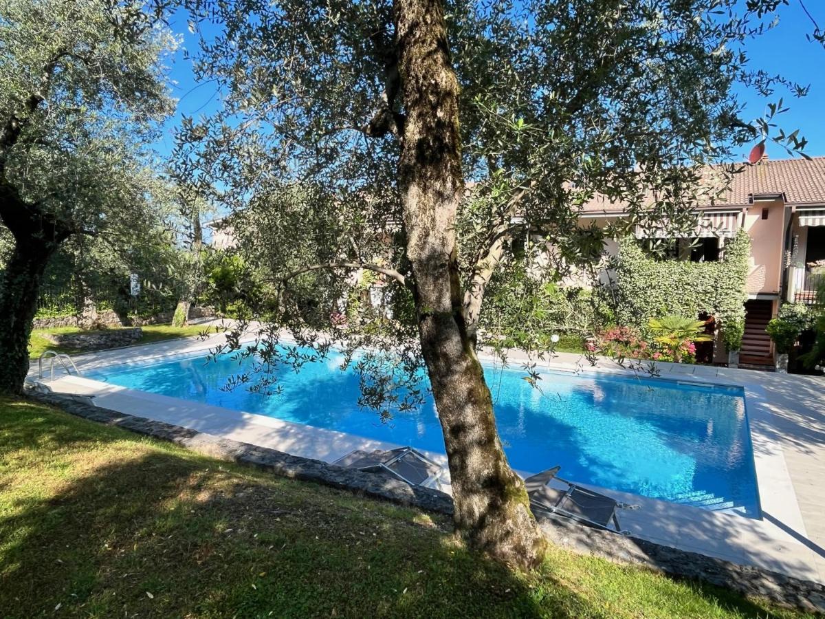 Appartement Residenza Riviera Degli Olivi à Torri Del Benaco Extérieur photo