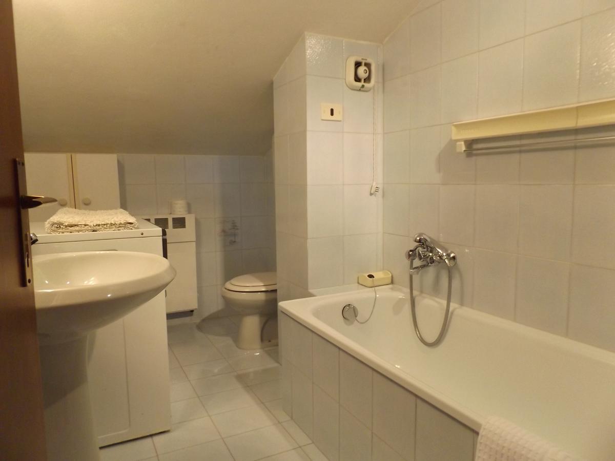 Appartement Residenza Riviera Degli Olivi à Torri Del Benaco Extérieur photo