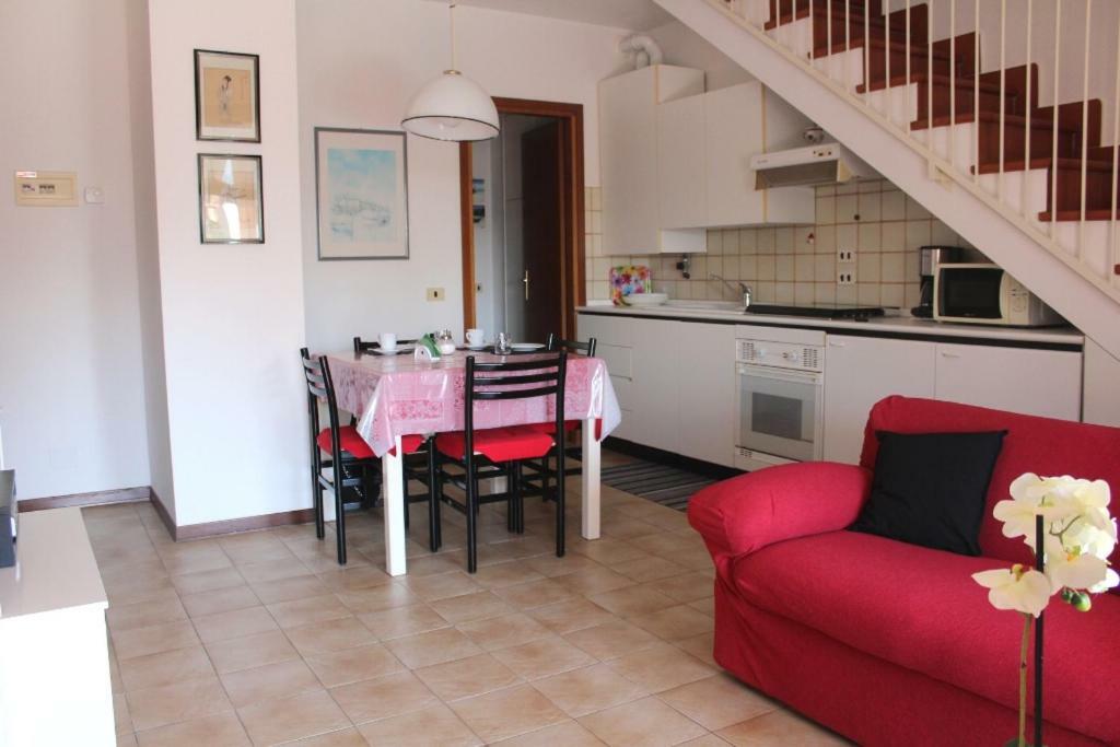 Appartement Residenza Riviera Degli Olivi à Torri Del Benaco Extérieur photo